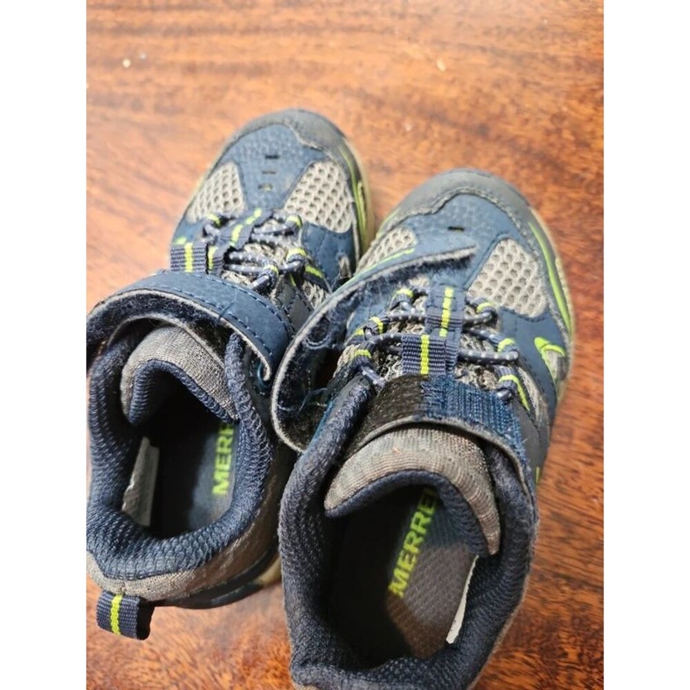 Merrell Toddler Shoes Navy & Lime Green Size 8.5